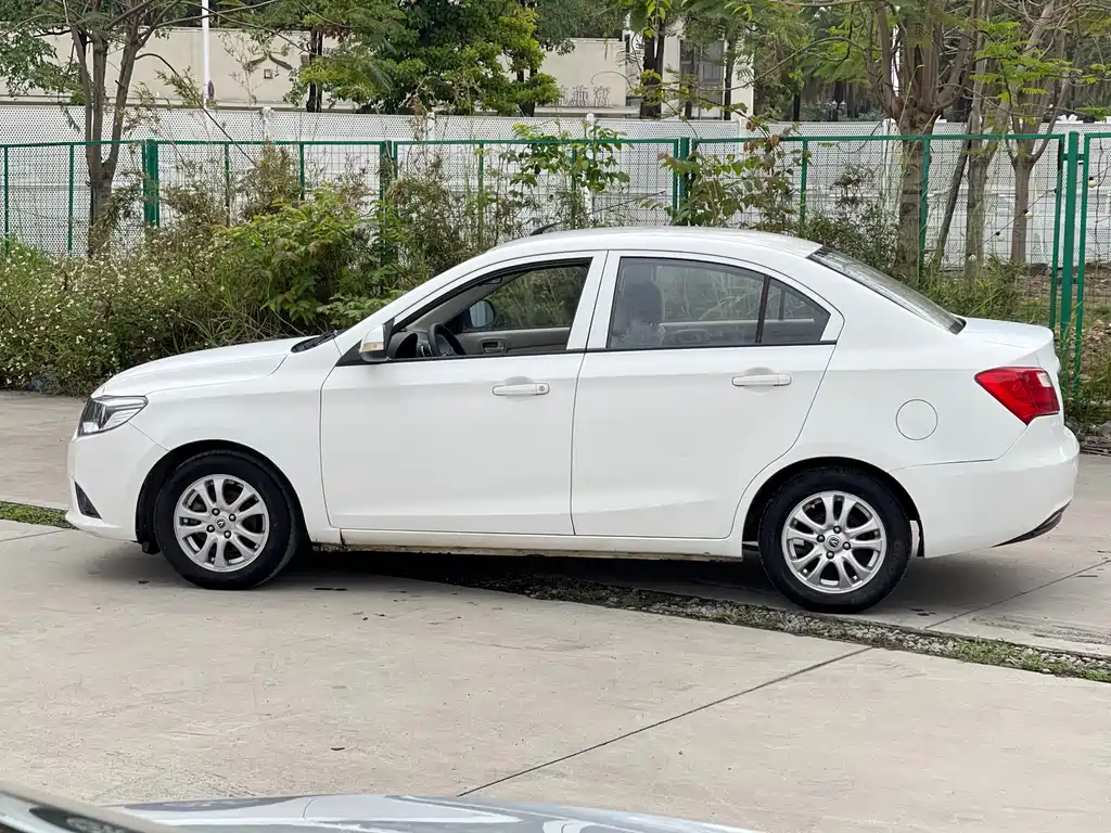 Changan V3 2015 1.4L MT V