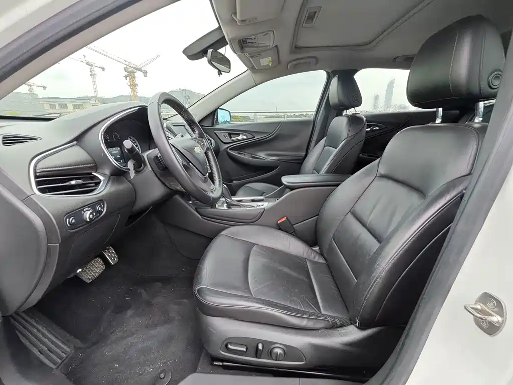 Chevrolet Malibu XL — миниатюра 9