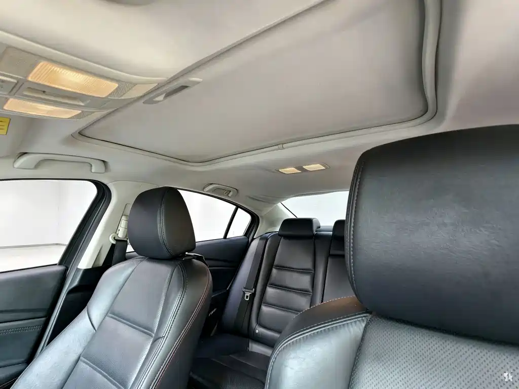 Mazda Atenza — миниатюра 6