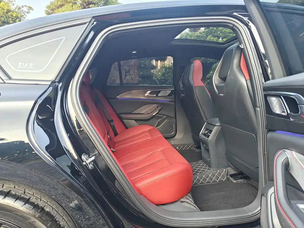 Hongqi Hongqi H6 — миниатюра 8