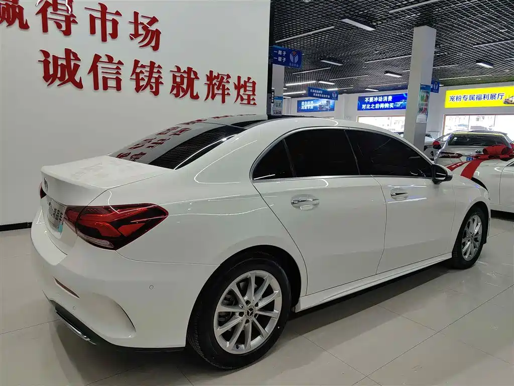 Mercedes-Benz A-Class - фото 6