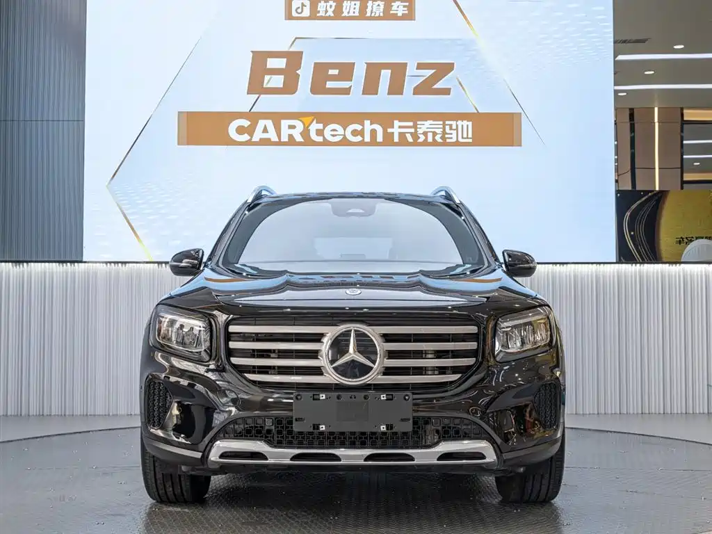 Mercedes-Benz GLB 2024