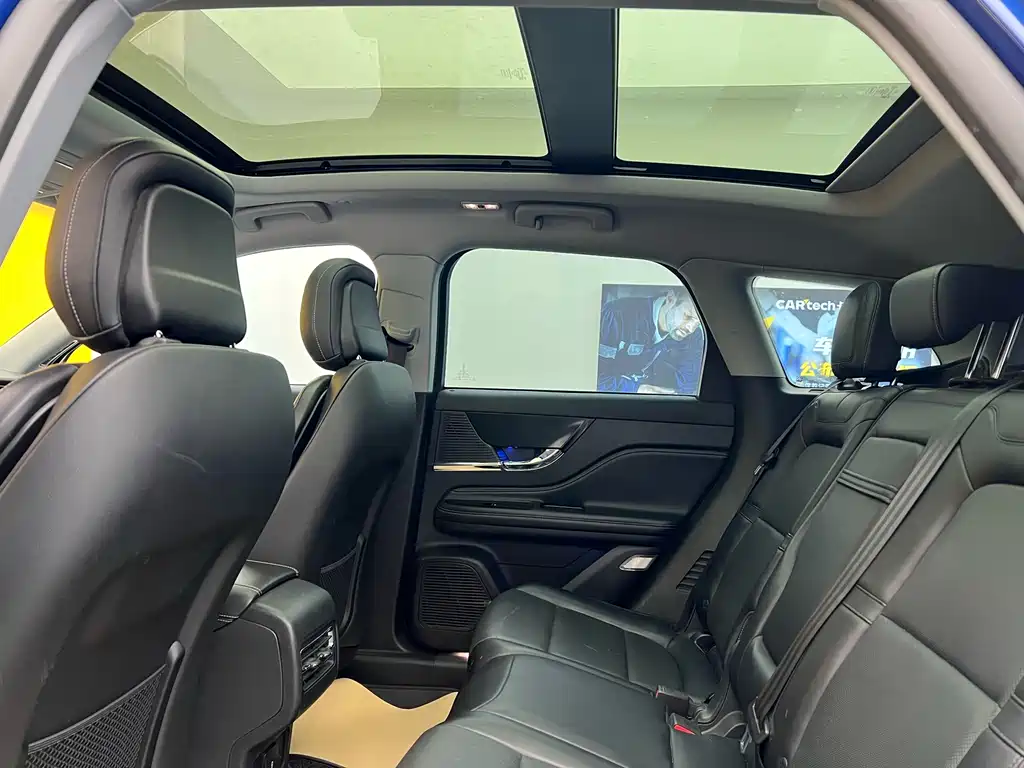 Lincoln Corsair 2021 2.0T