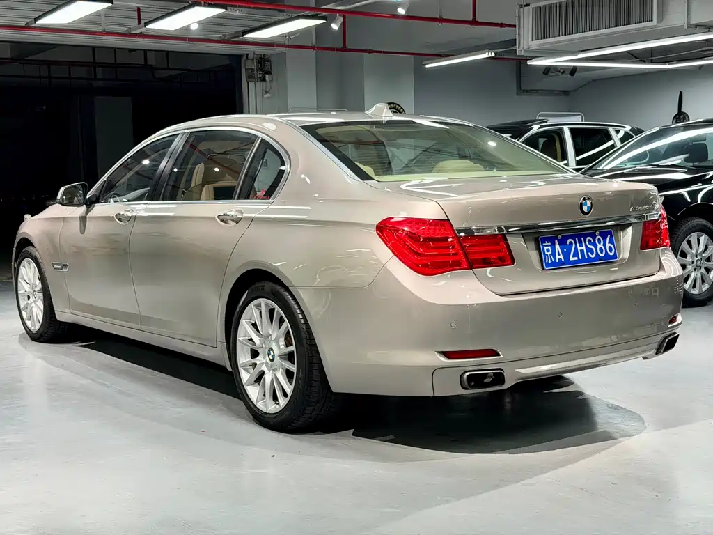 BMW 7 Series 7 2010 4.4T