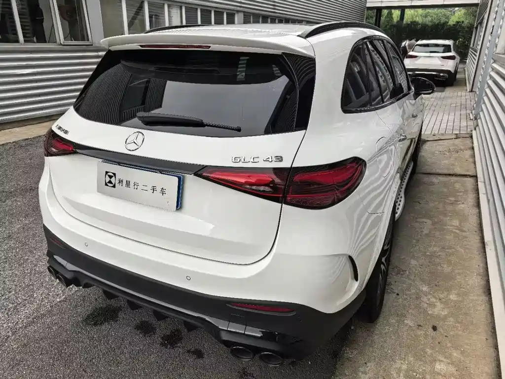 Mercedes-Benz GLC A MG 2025 AMG GLC 43 4MATIC