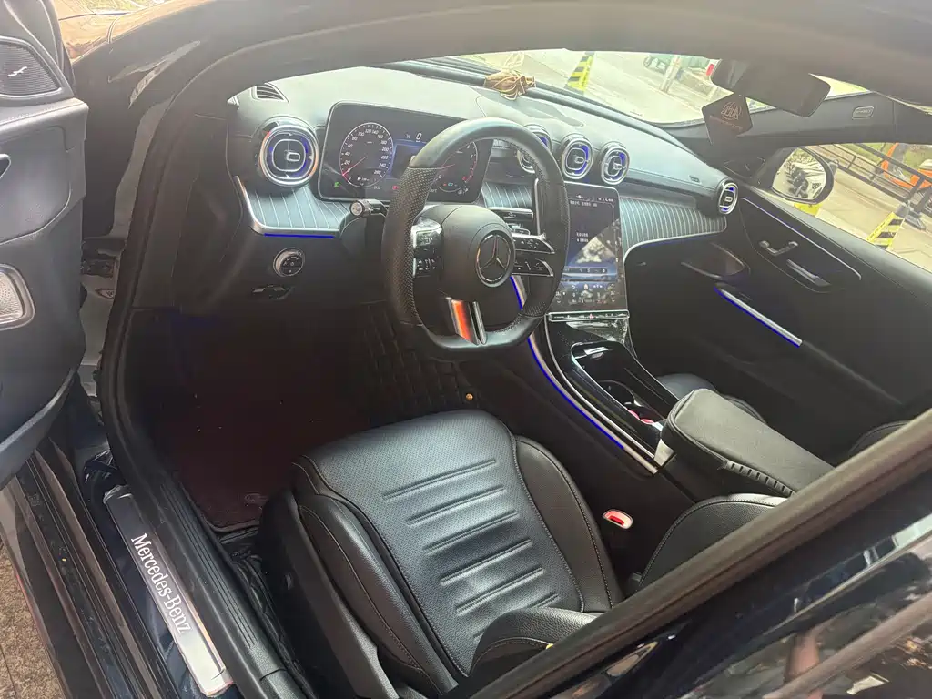 Mercedes-Benz C-Class — миниатюра 4
