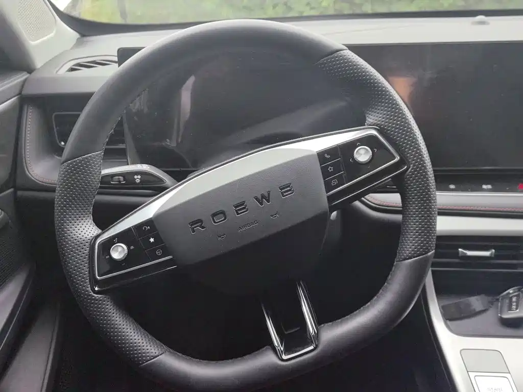 Roewe RX5 New Energy — миниатюра 11