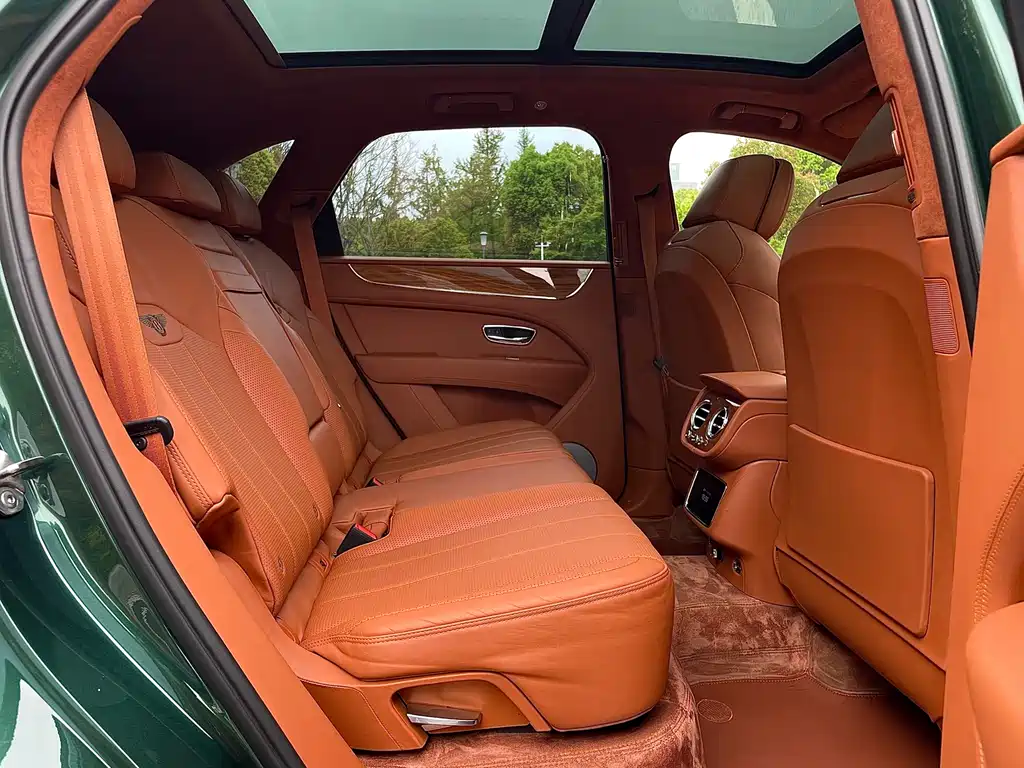 Bentley Bentayga — фотографии объявления, Фото 13