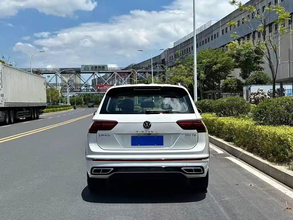 Volkswagen Tiguan L — миниатюра 4