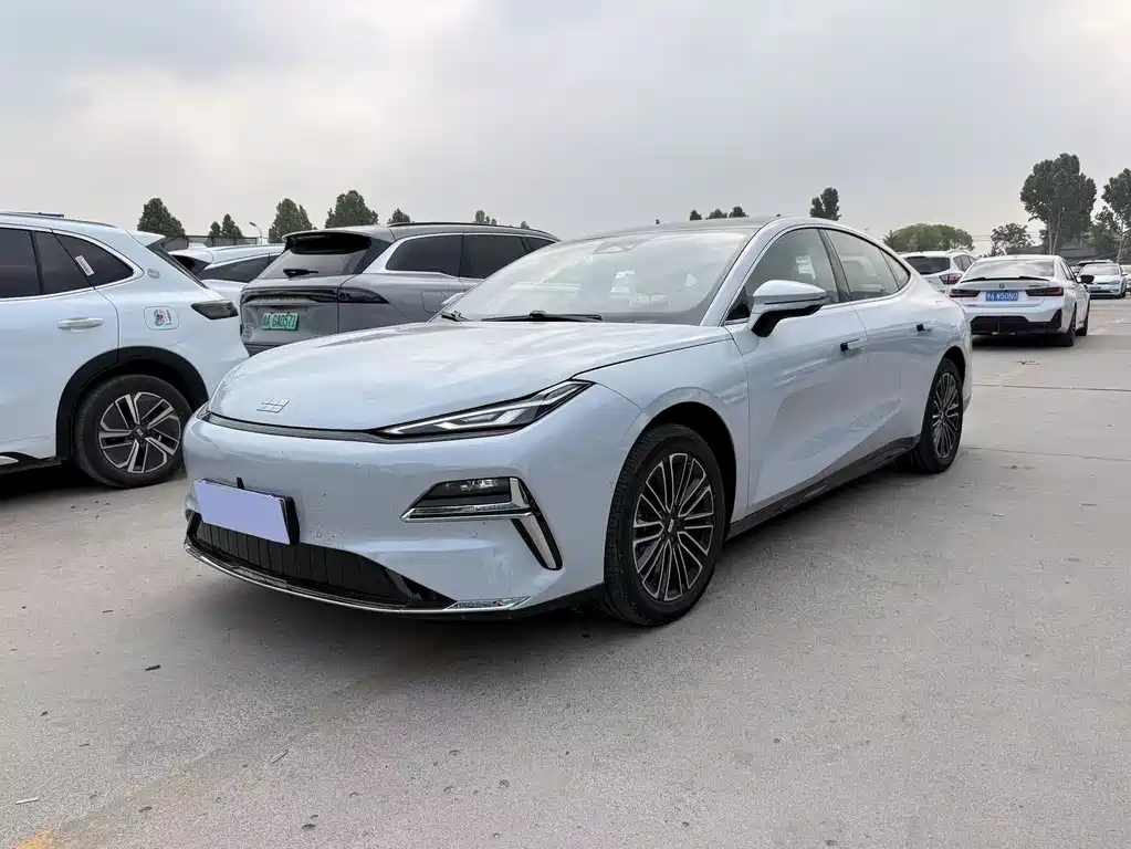 Galaxy Galaxy Xingyao 8 2025