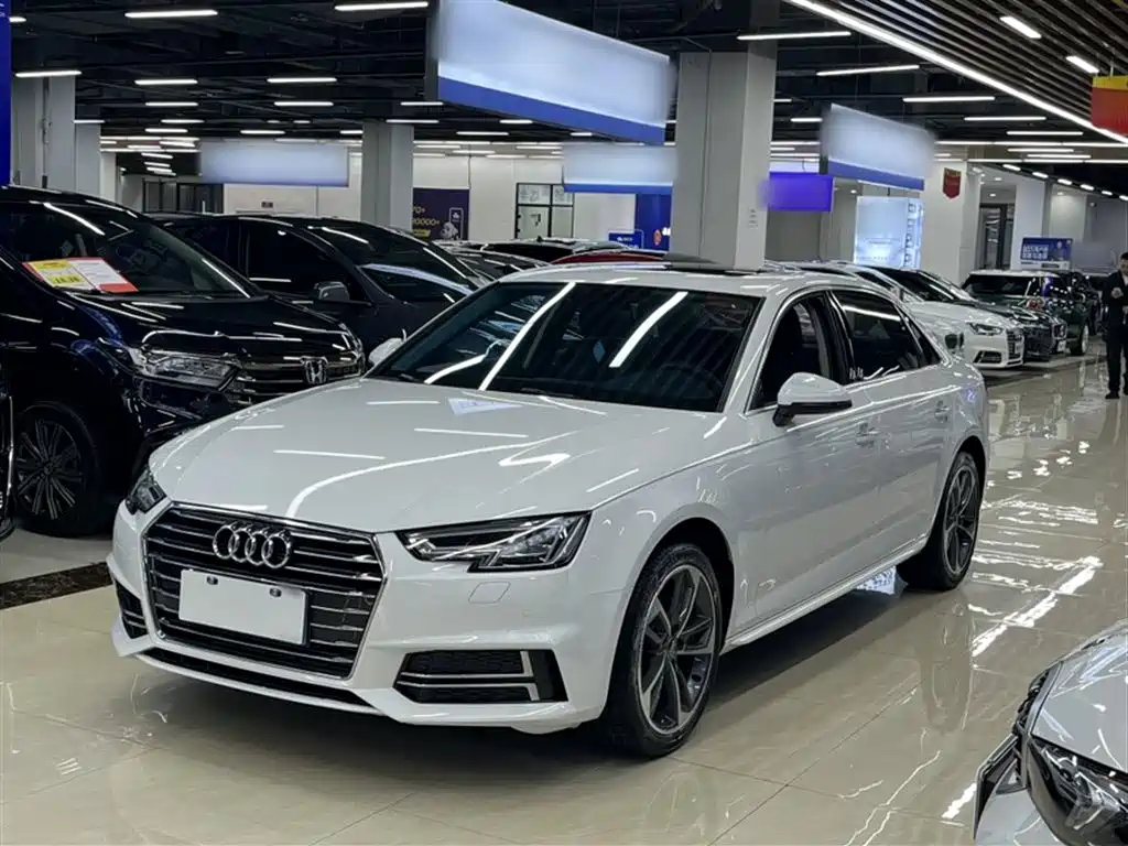 Audi A4L 2019