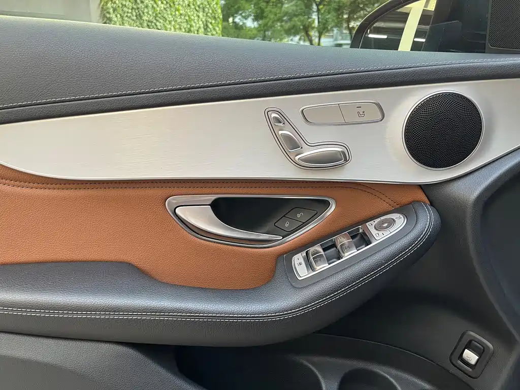 Mercedes-Benz GLC 2020 GLC 260 L 4MATIC