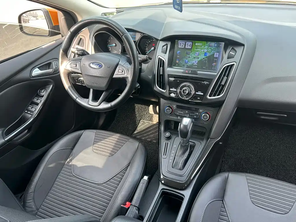 Ford Focus — миниатюра 6