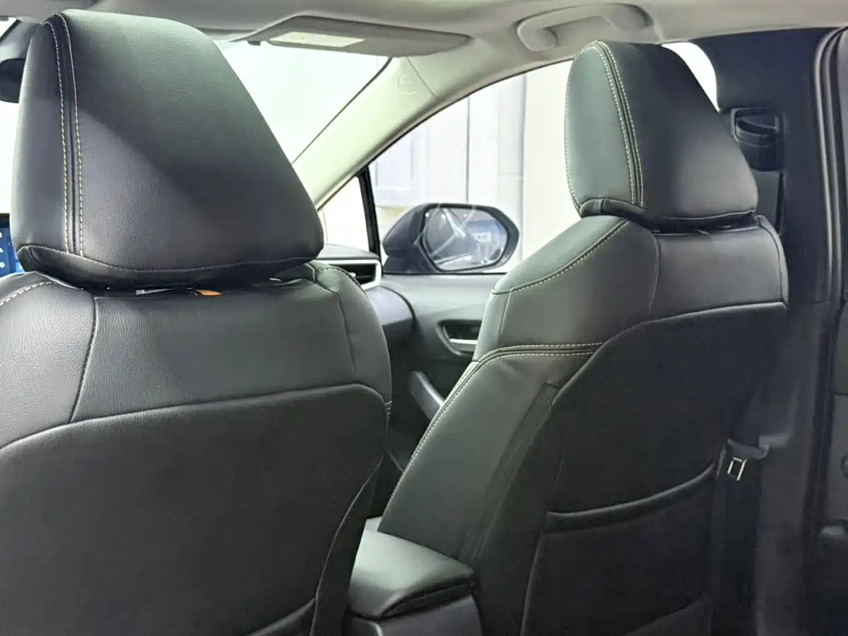 Toyota Corolla id 4589493 из Китая 23