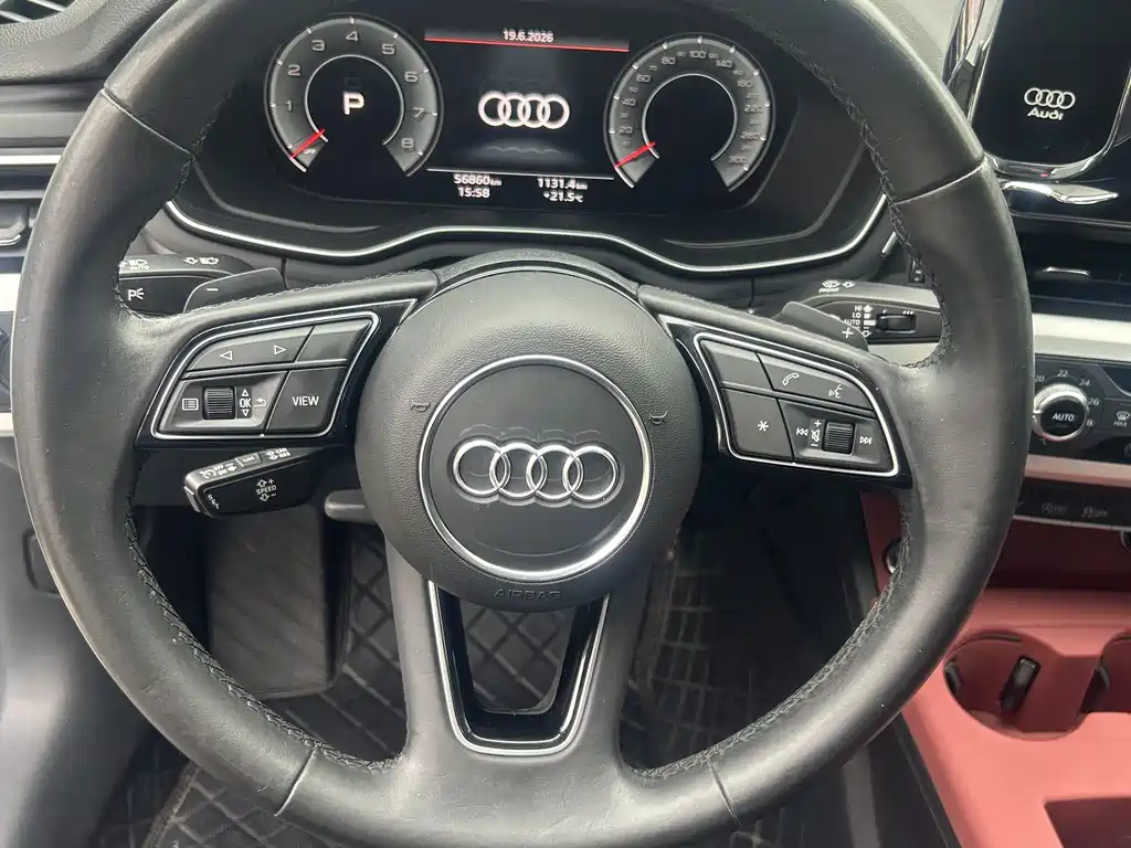Audi A4L 2022 35 TFSI Fashion
