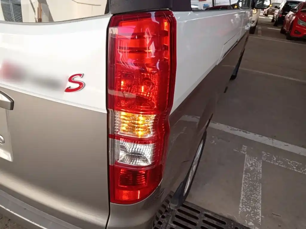 Jinbei Hiace S — миниатюра 8