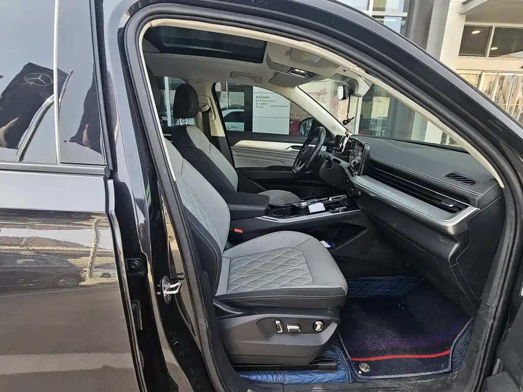 VOLKSWAGEN RANGE PATROL