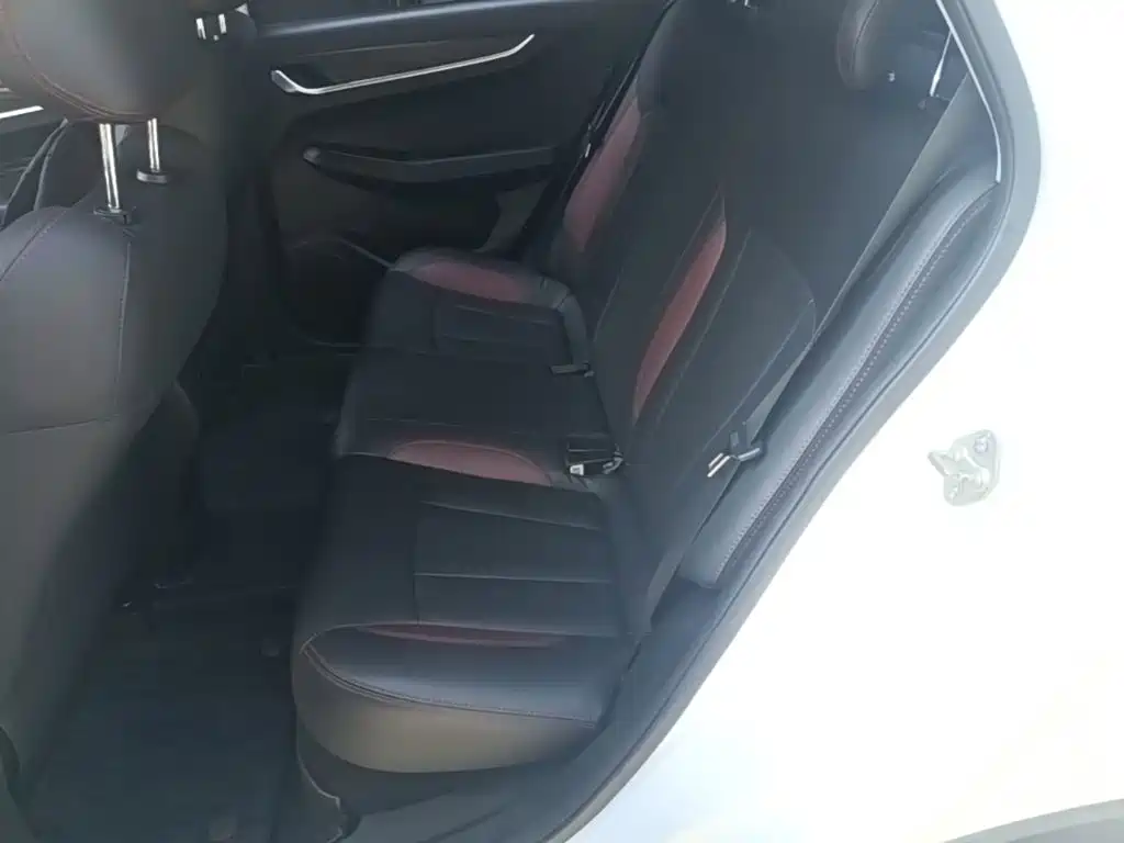 Geely Vision X3 — миниатюра 17