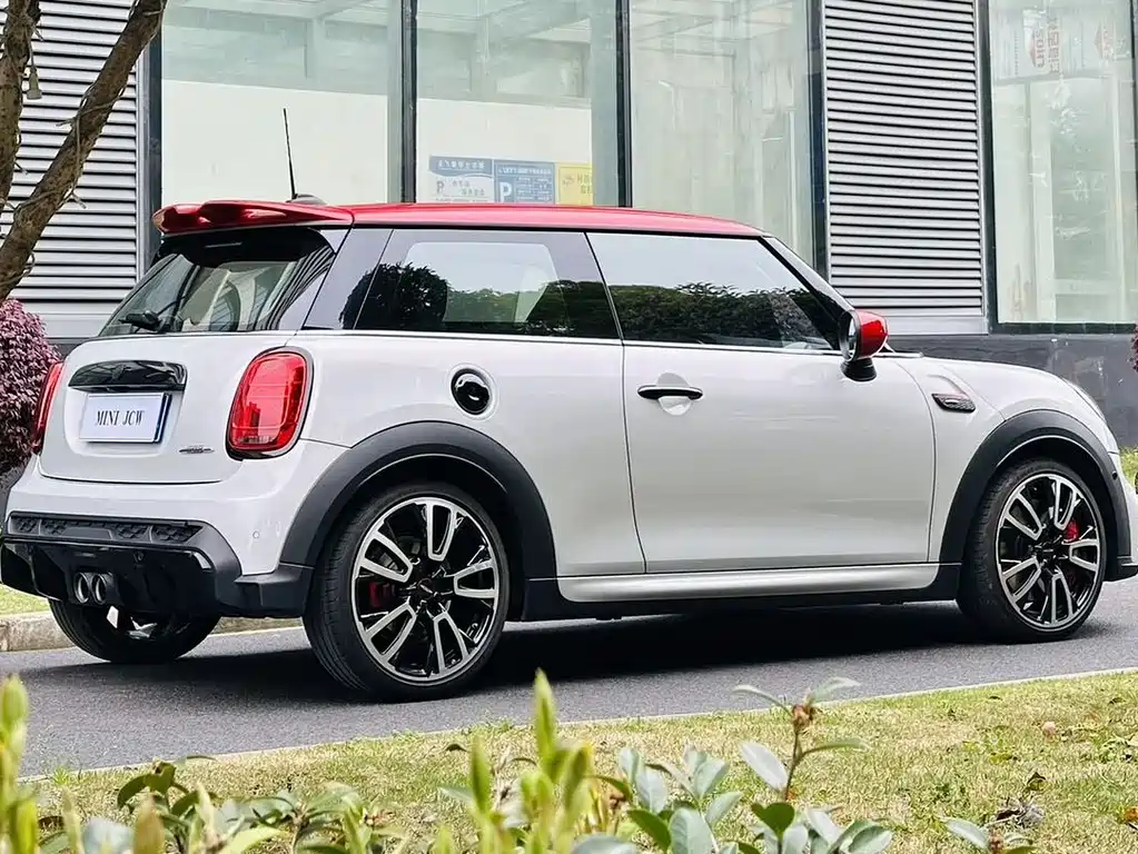 Mini JCW 2023 2.0T JOHN COOPER WORKS ALL-IN
