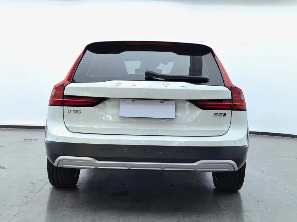 Volvo V90 2021 Cross Country B5 AWD