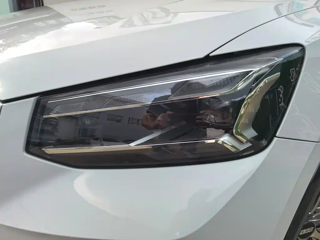 Audi Q2L — миниатюра 27