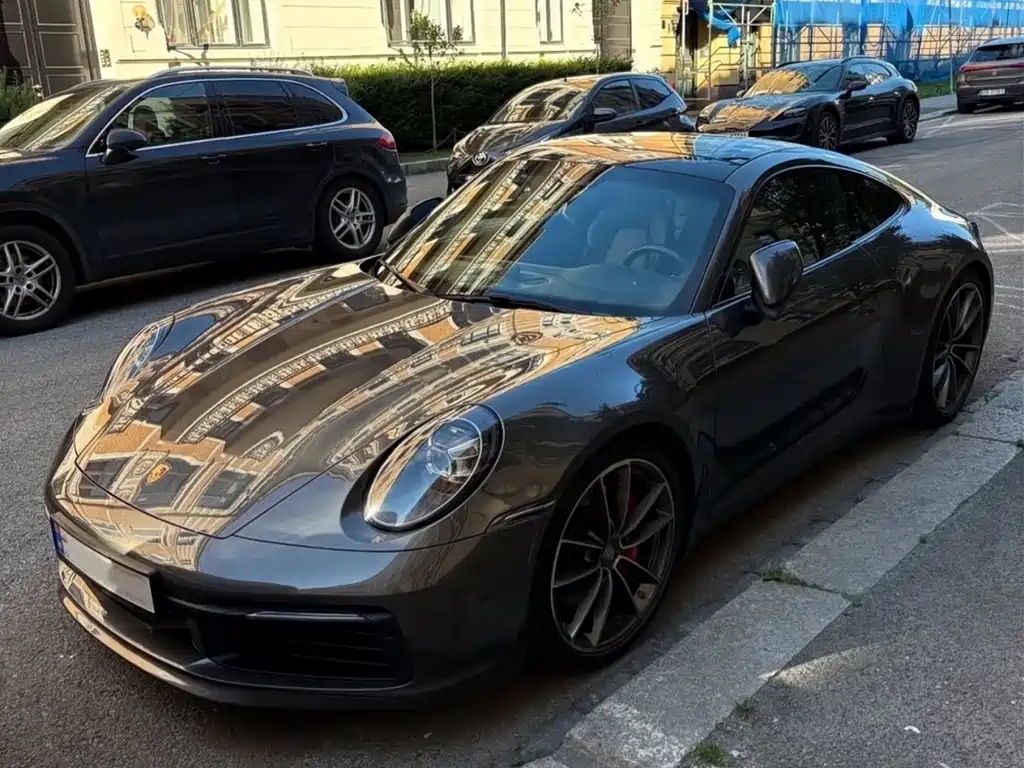 Porsche 911 2021