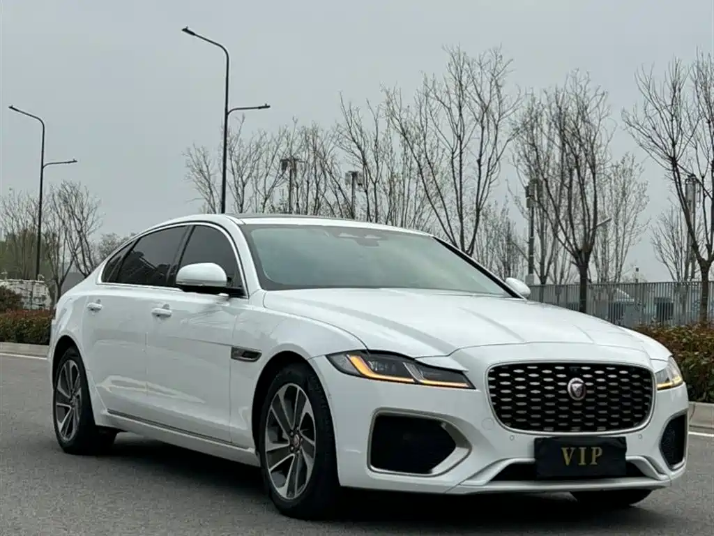 Jaguar XFL 2024