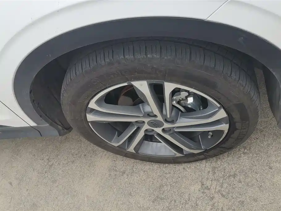 GEELY AUTOMOBILE BINYUE