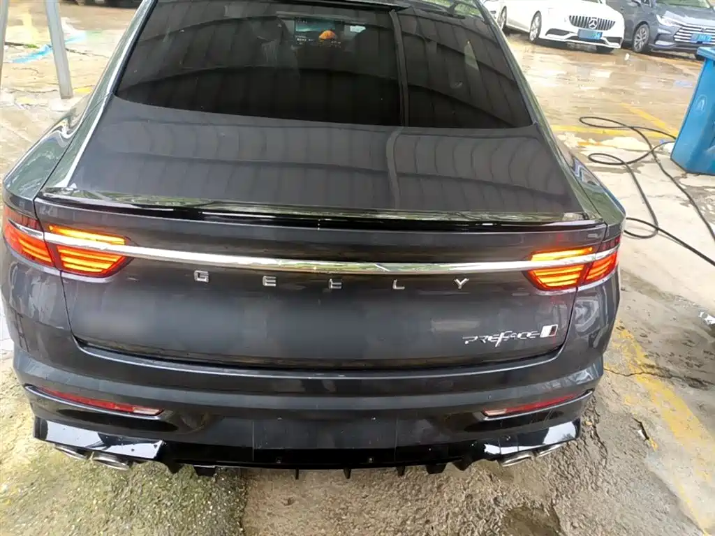 Geely Preface 2025 2.0TD