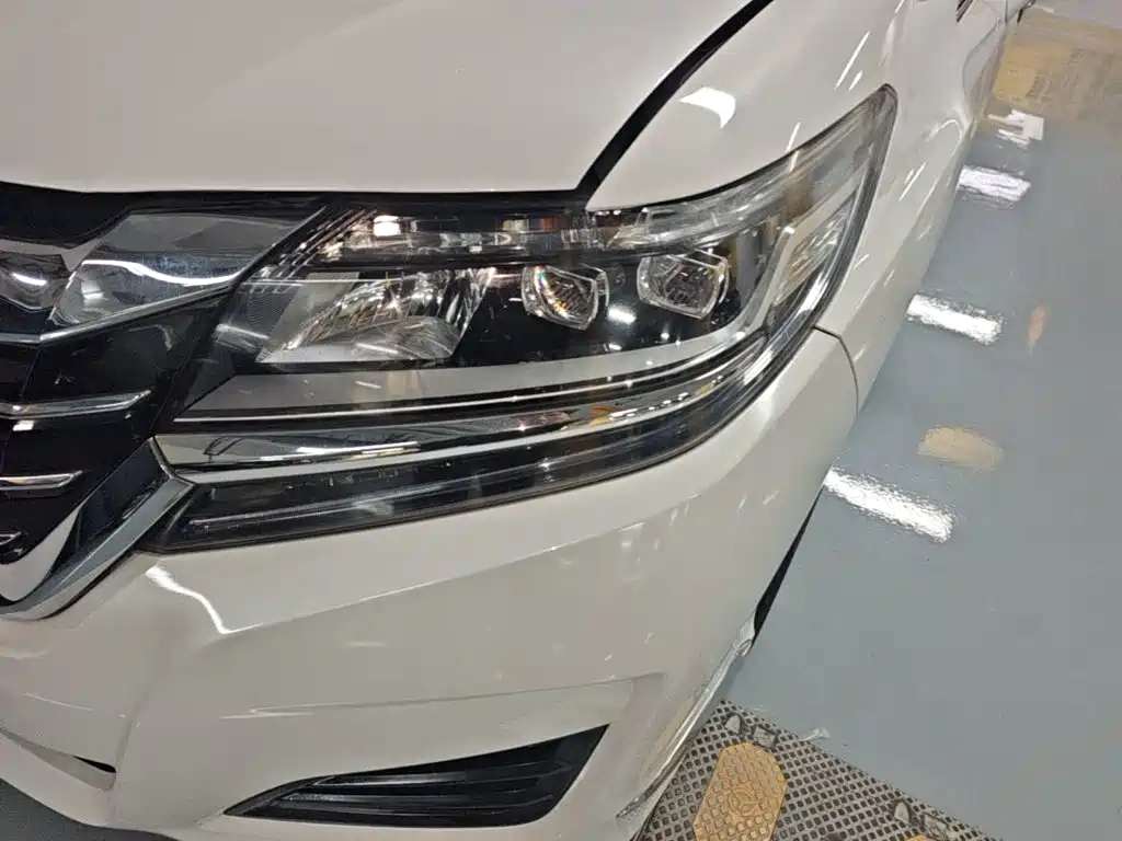 Honda Elysion — миниатюра 24
