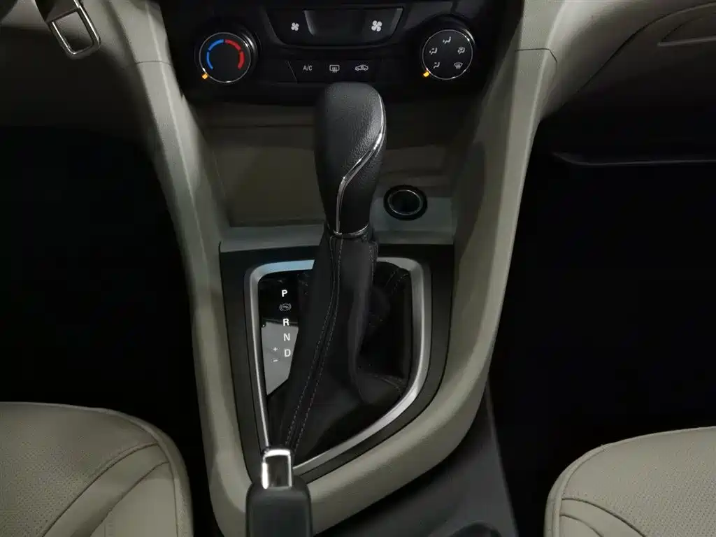 Buick Excelle — фотографии объявления, Фото 13