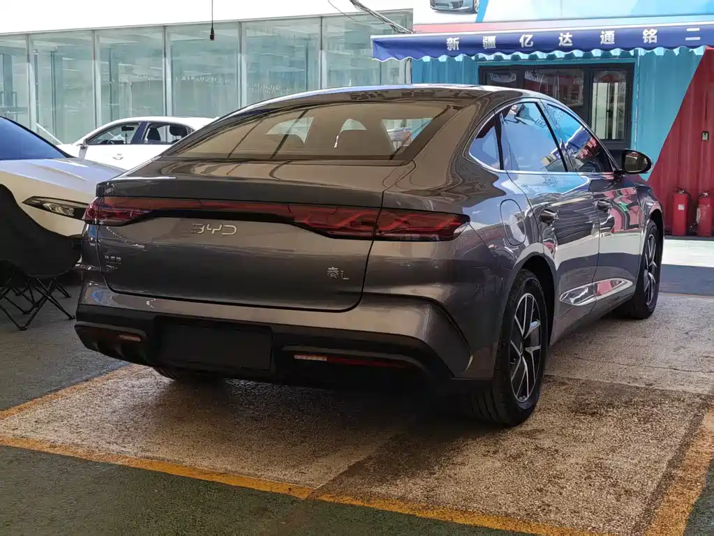 BYD Qin L L 2024 DM-i 120KM