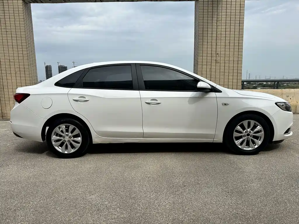 Buick Excelle 2019 15T DCT Elite V