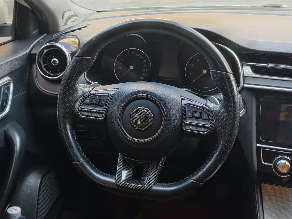 MG MG6 — миниатюра 7