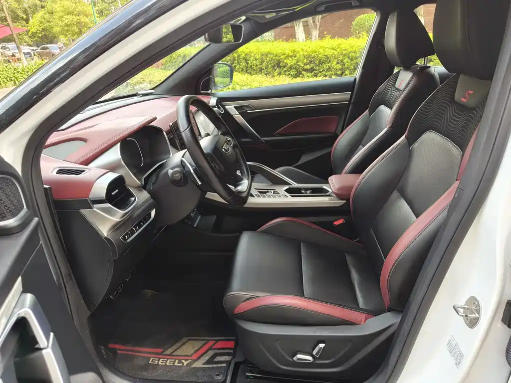 Geely Binyue 2019 Sport 260T DCT Battle VI