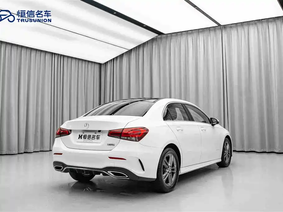 MERCEDES-BENZ A CLASS