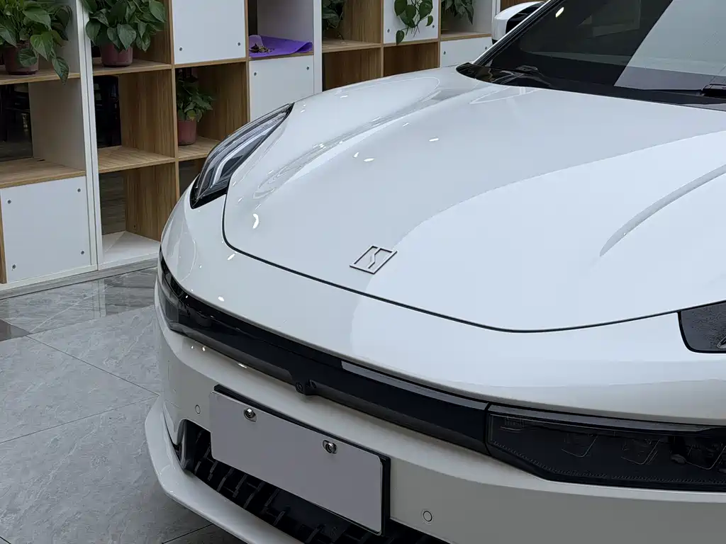 ZEEKR EXTREME KRYPTON 001