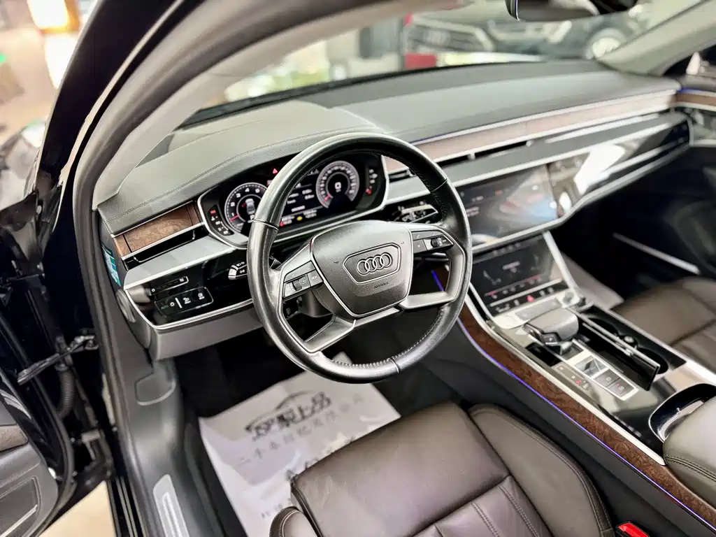 Audi A8 2018 A8L 55 TFSI quattro Premium