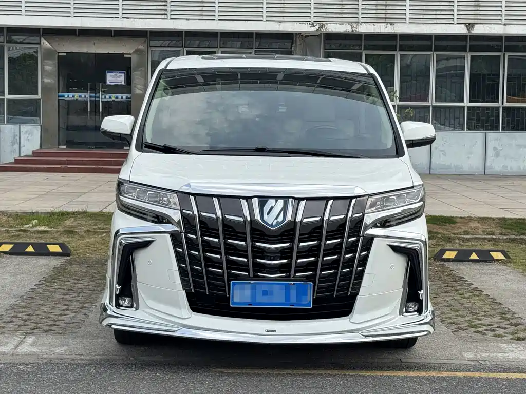 Toyota Alphard 2016