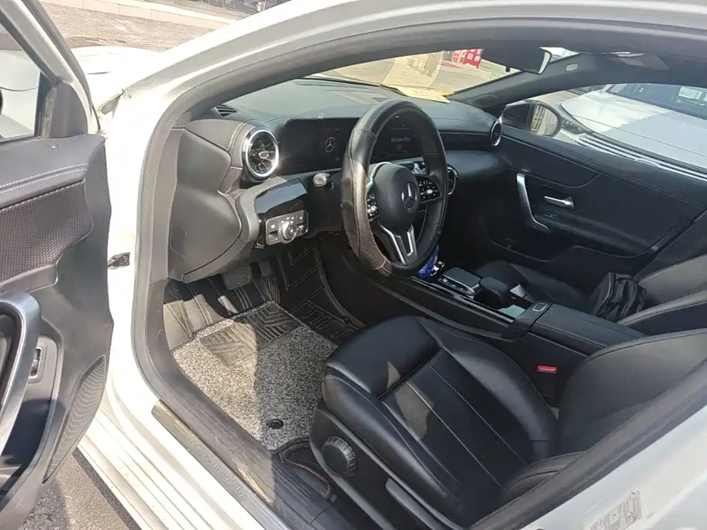 Mercedes-Benz A-Class — миниатюра 21