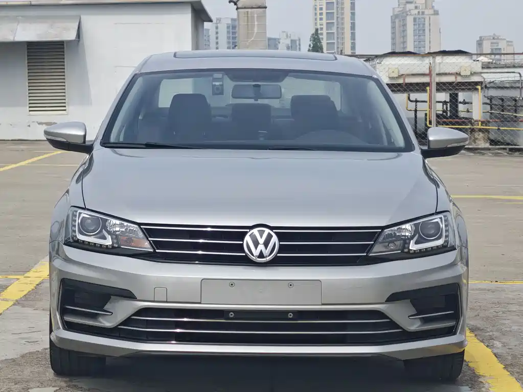 Volkswagen Sagitar 2018 280TSI DSG