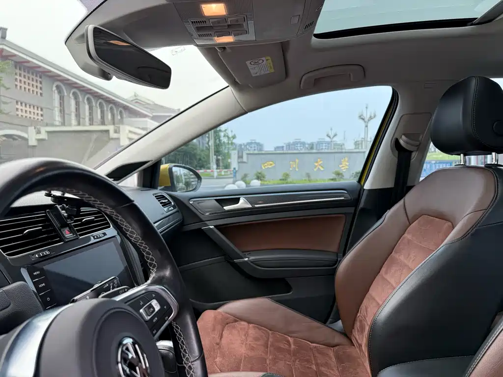 Volkswagen Golf 2018 280TSI AT Flagship