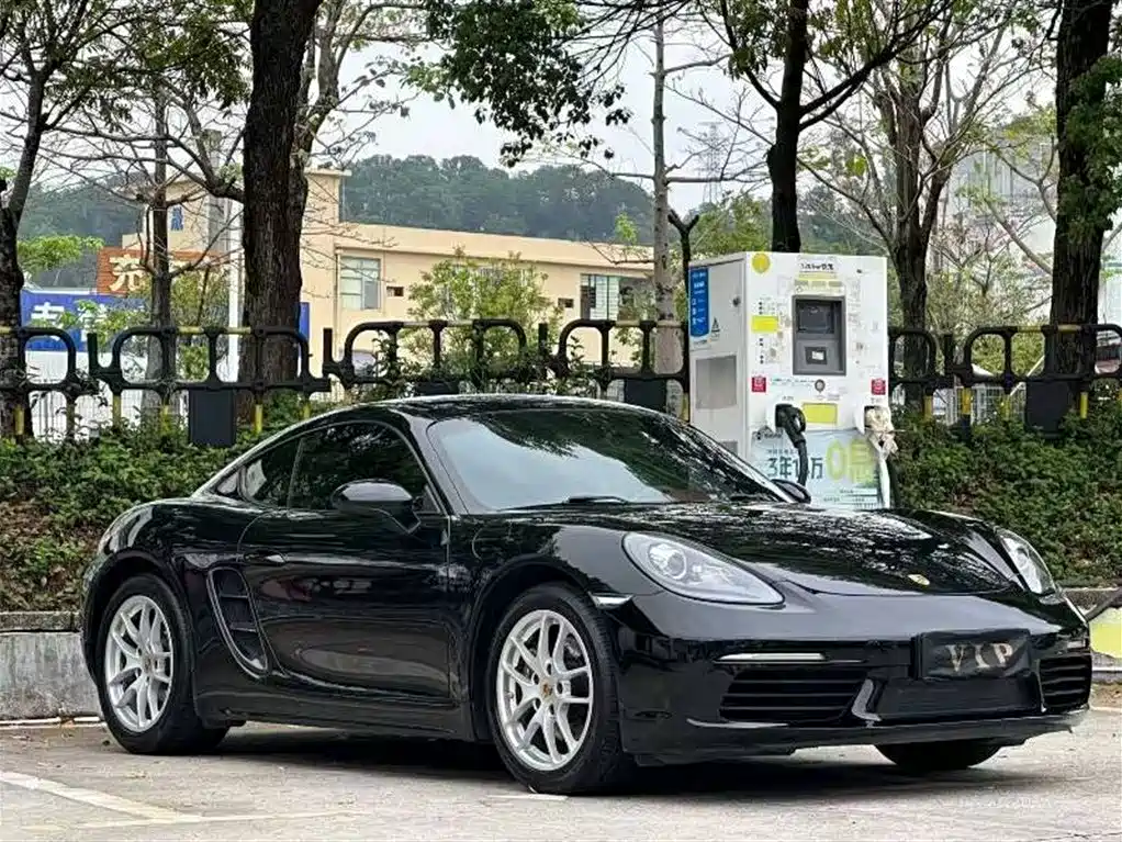 Porsche 718 2017