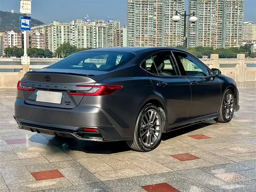 Toyota Camry 2026 2.0HXS