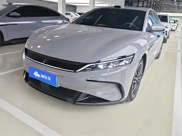 BYD HAN 2025