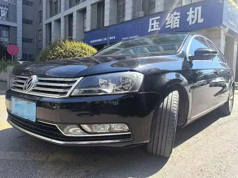 Volkswagen Magotan 2013