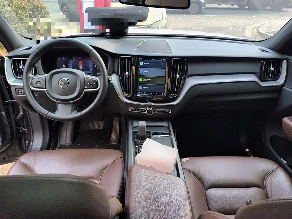 Volvo XC60 — миниатюра 10