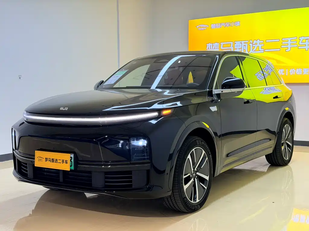 Li Auto Li L7 2025