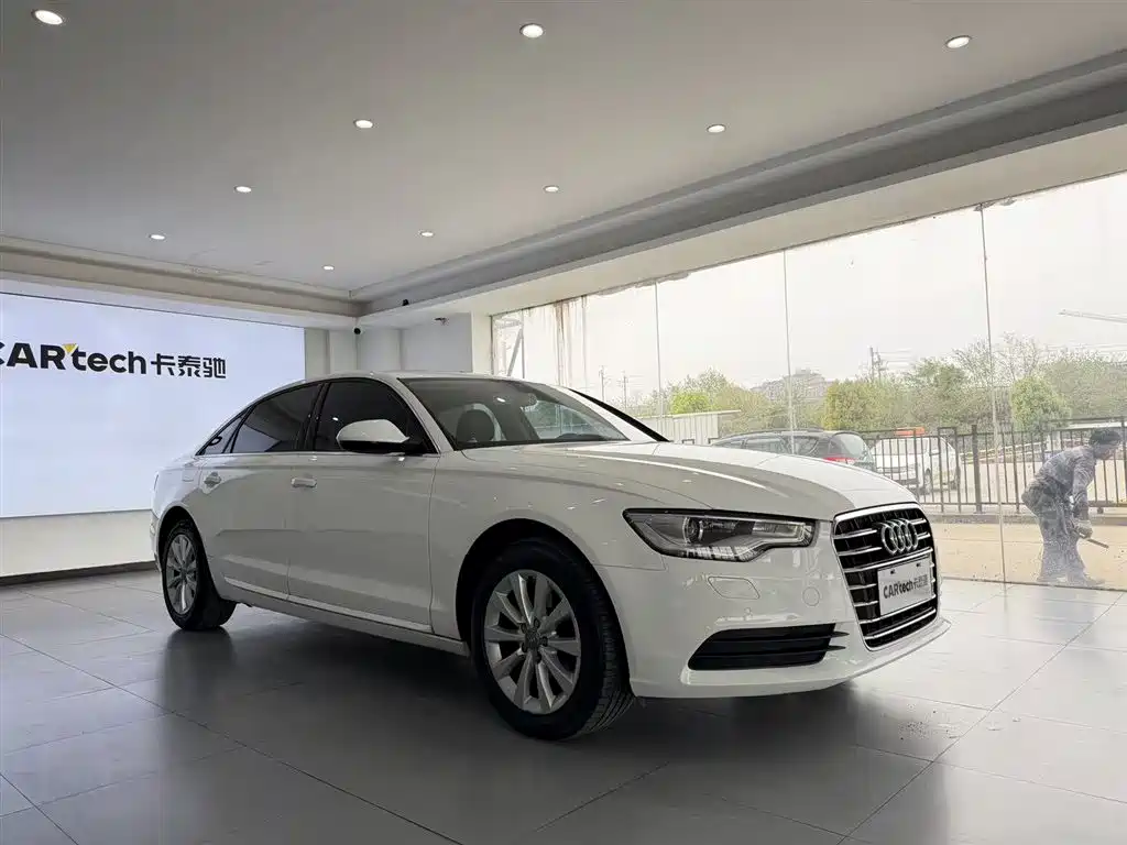Audi A6L 2014 TFSI Comfort