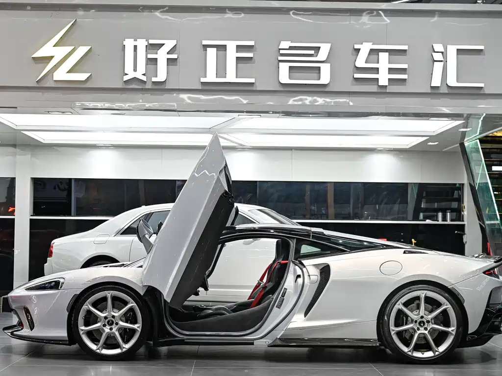 McLaren GT 2019 4.0T